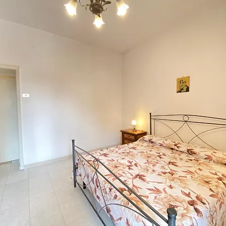 Lägenhet La Casa Della Felicita *